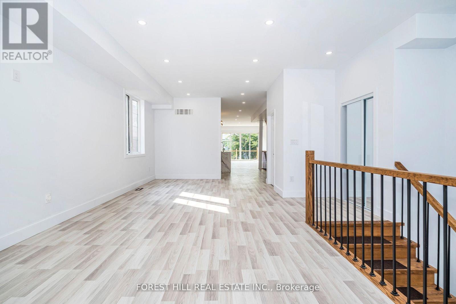 19 SIMPSON AVENUE