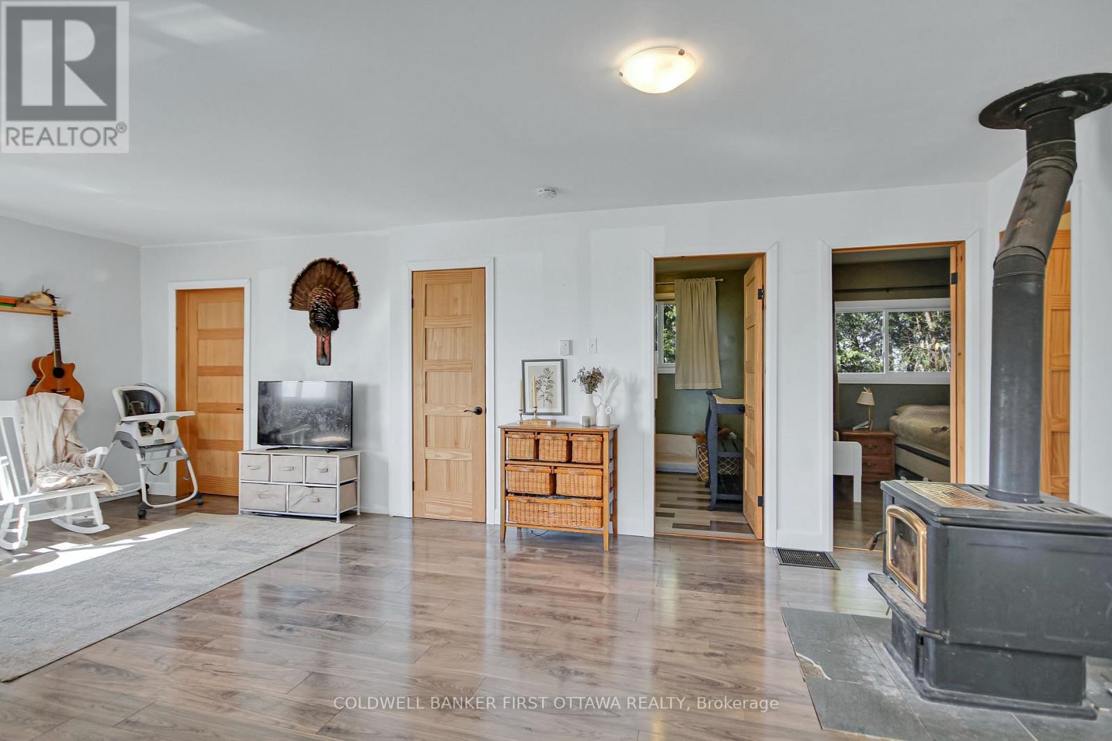 6671 DALMENY ROAD