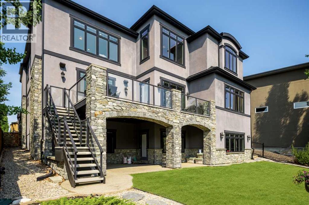 55 Aspen Ridge Court SW