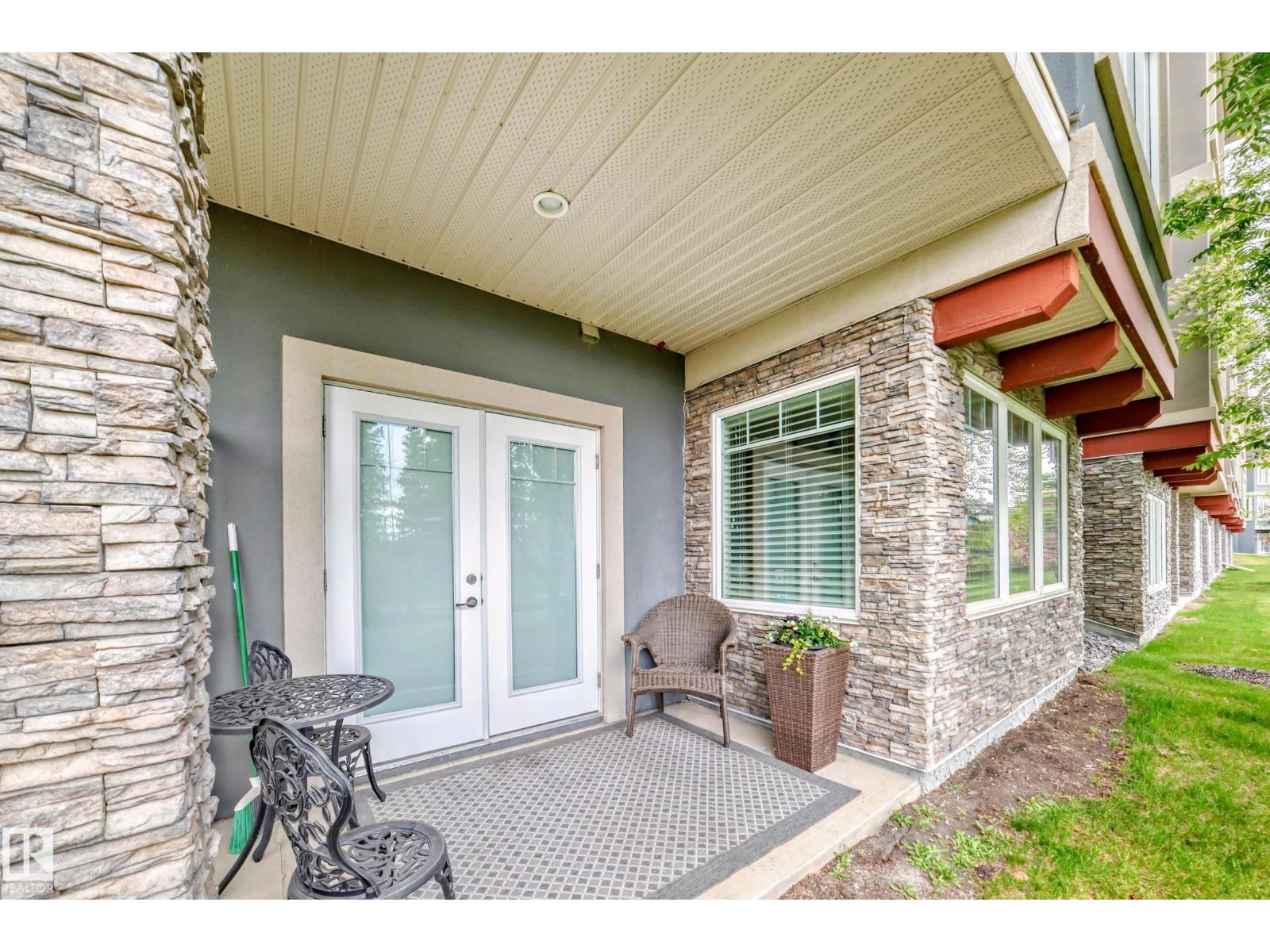 1673 JAMES MOWATT TR SW