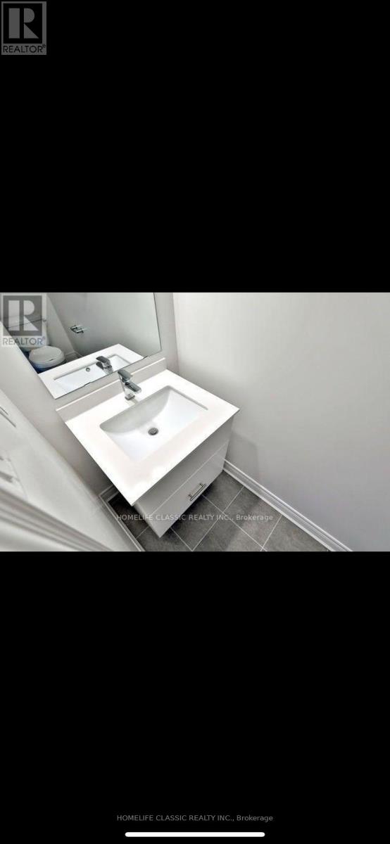 1429 CLARRIAGE COURT