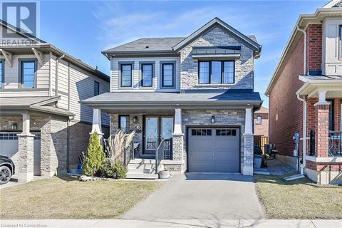 18 SCARLETWOOD Street Stoney Creek ON L8J0K8