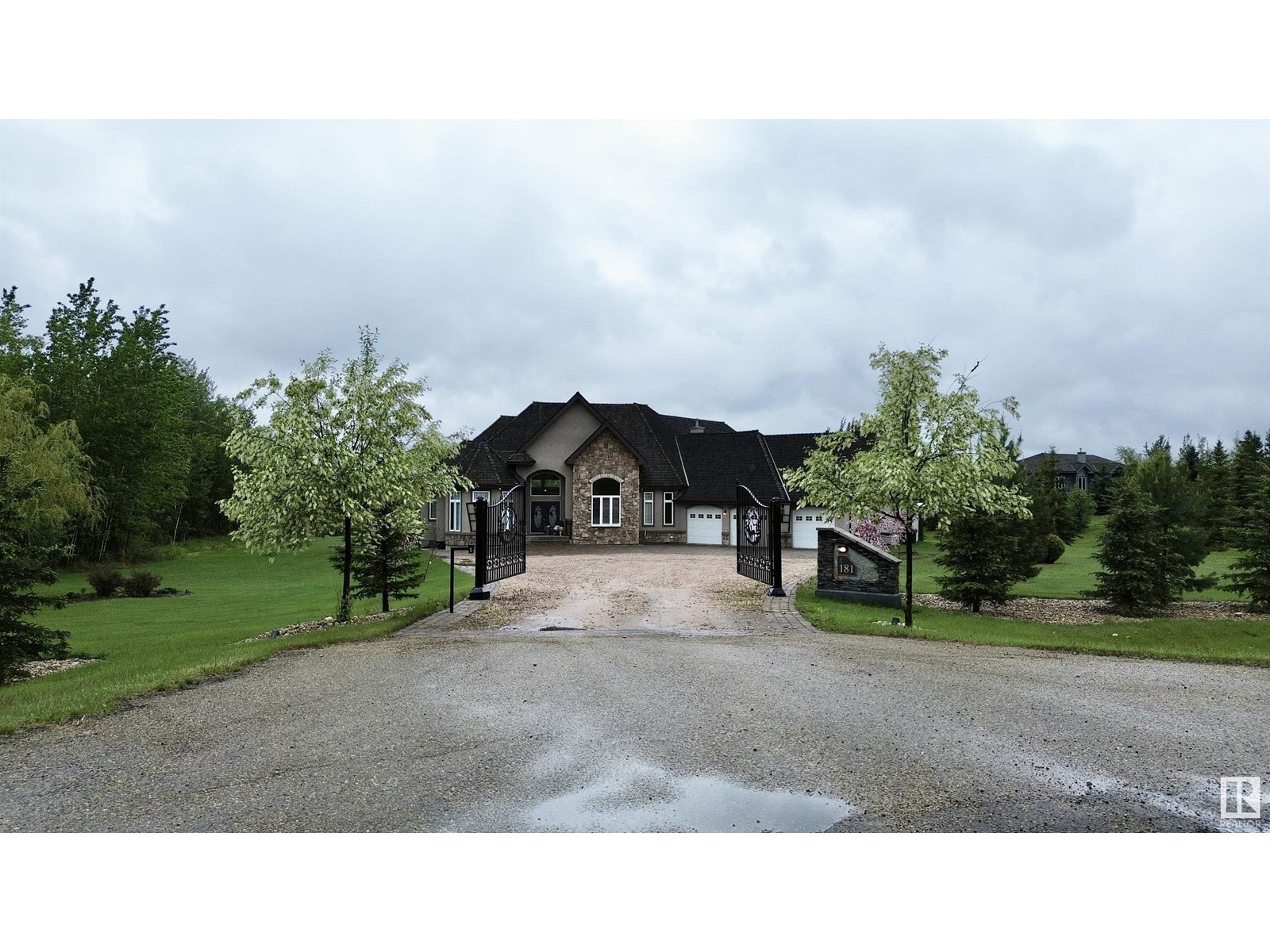 #181 52224 RGE ROAD 231