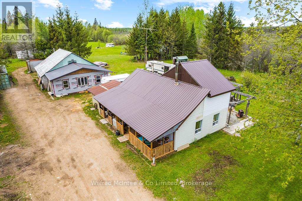 135220 CONCESSION ROAD 8 ROAD