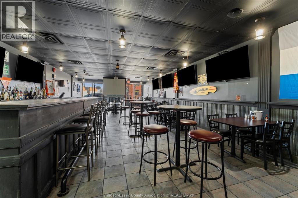 58 TALBOT STREET North