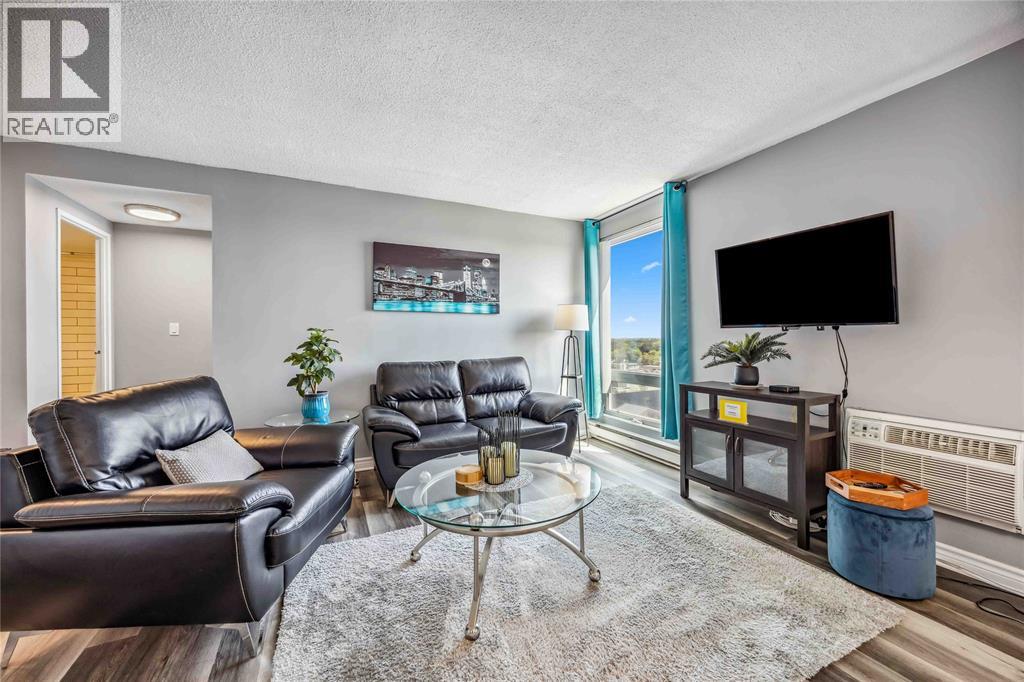 155 FRONT STREET North Unit# 1109