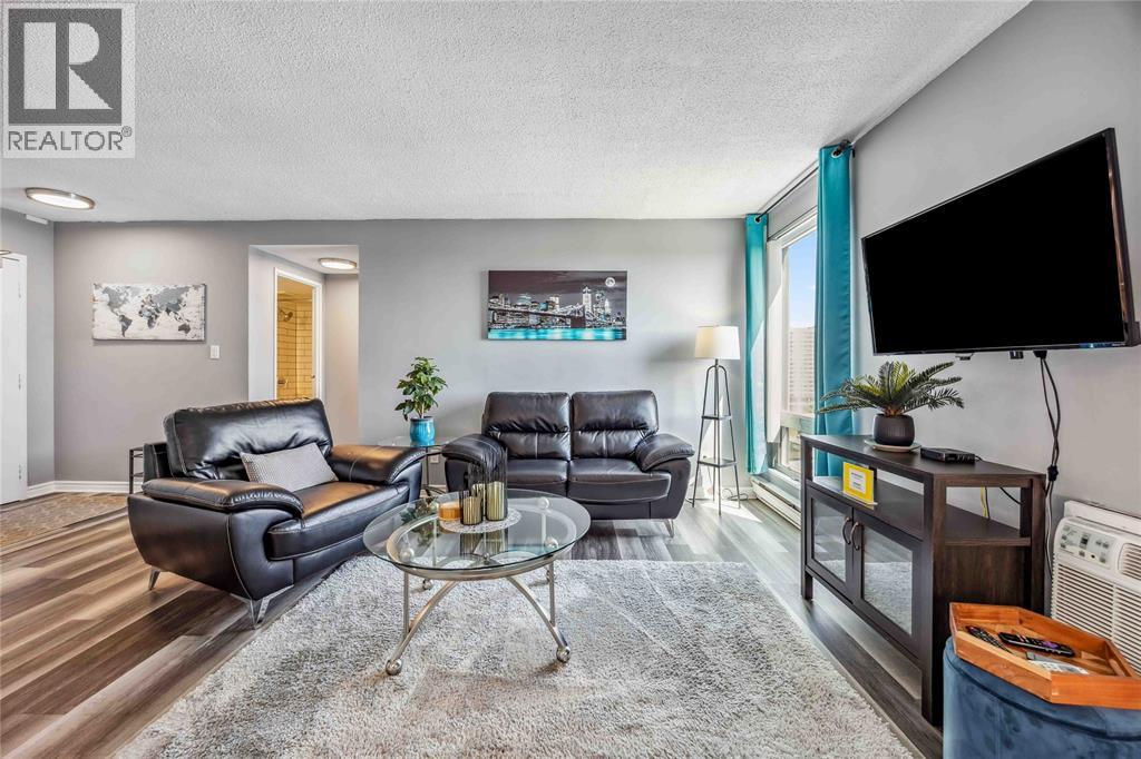 155 FRONT STREET North Unit# 1109