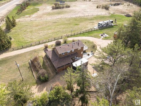 153 Erickson Dr Rural Sturgeon County AB T0A1N6