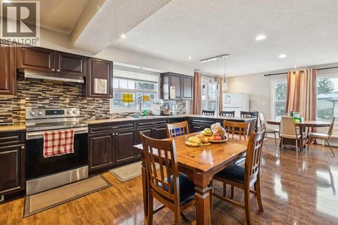 929 38 Street SE Calgary AB T2A1A1