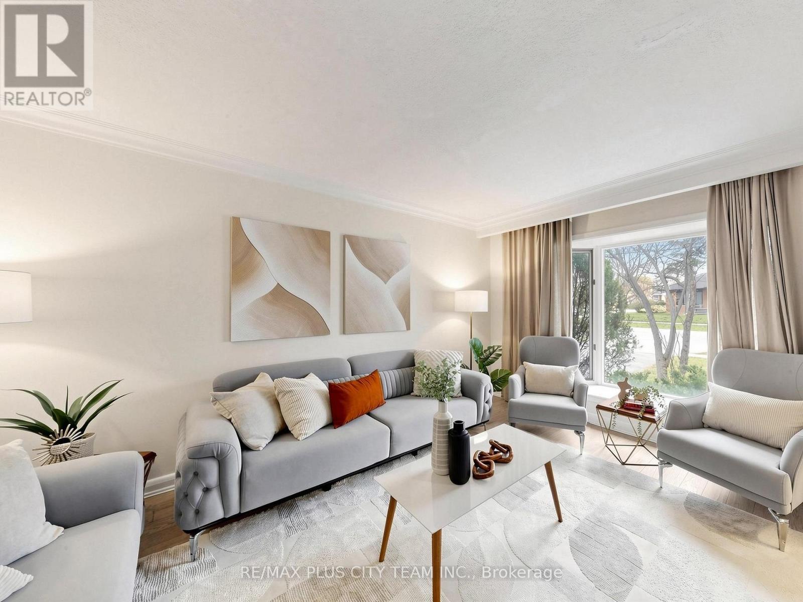 260 RENFORTH DRIVE