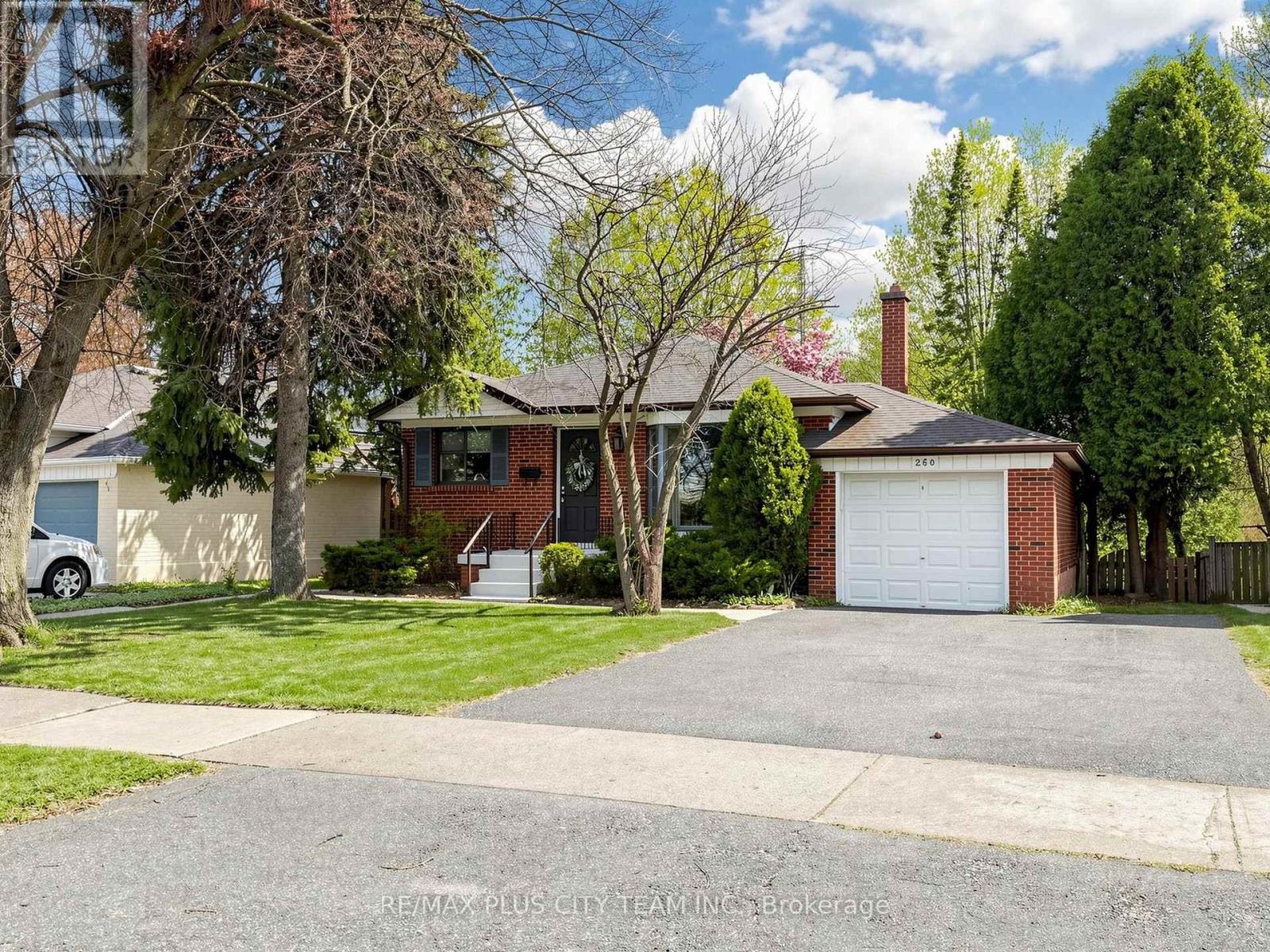 260 RENFORTH DRIVE
