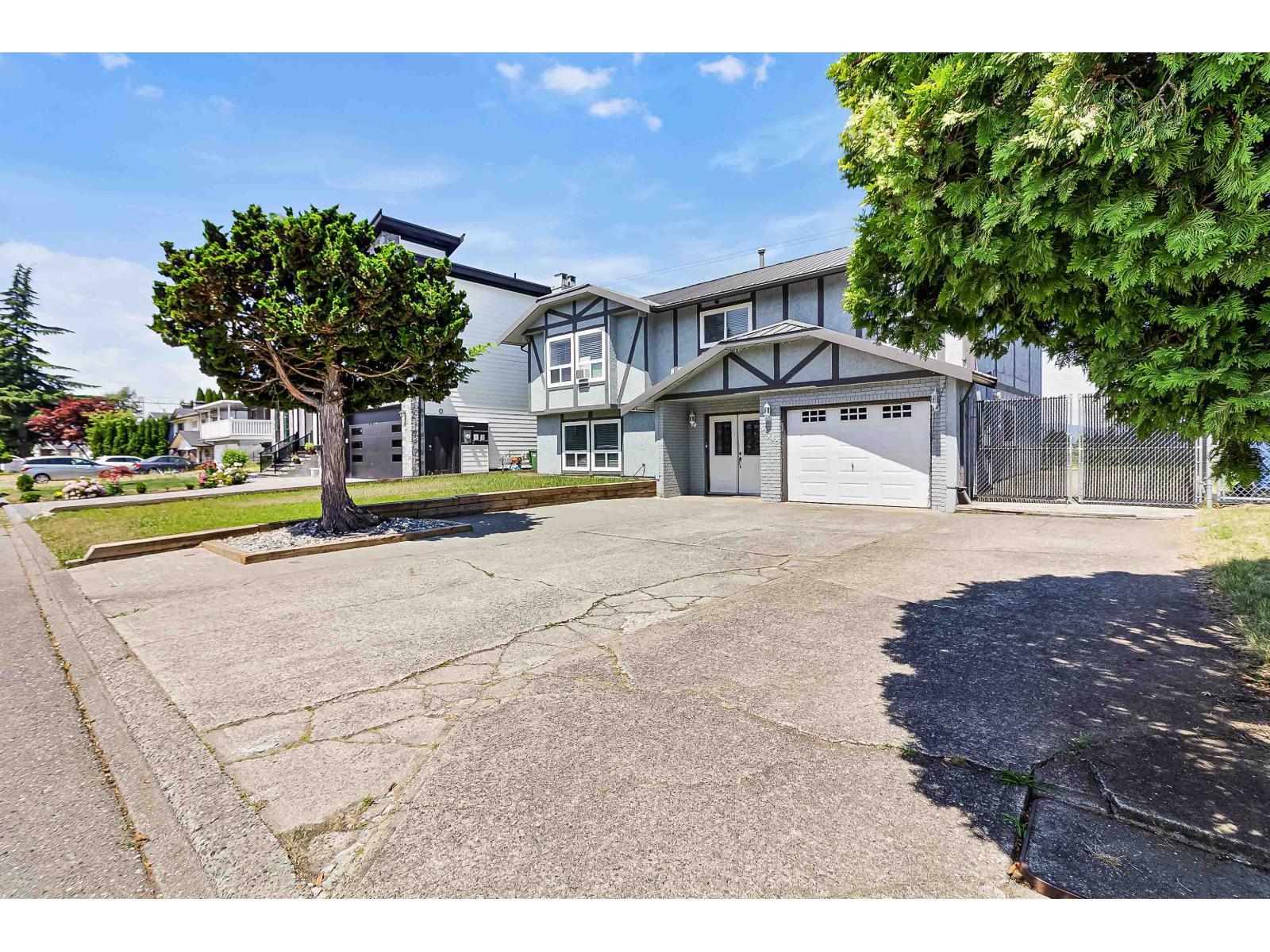 32745 OKANAGAN DRIVE