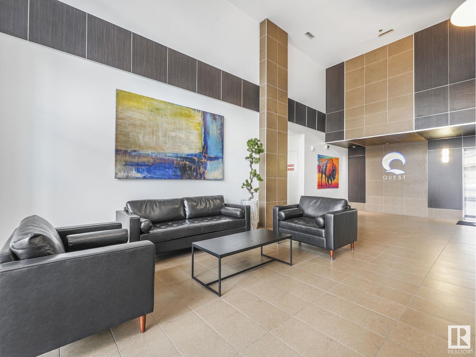 #801 10388 105 ST NW
