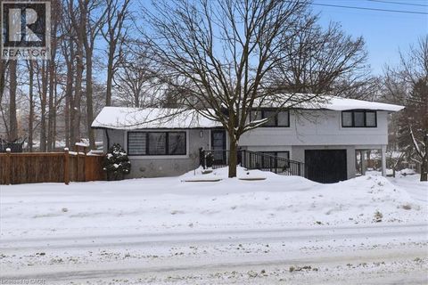 162 GREENBROOK Drive Kitchener ON N2M4J7