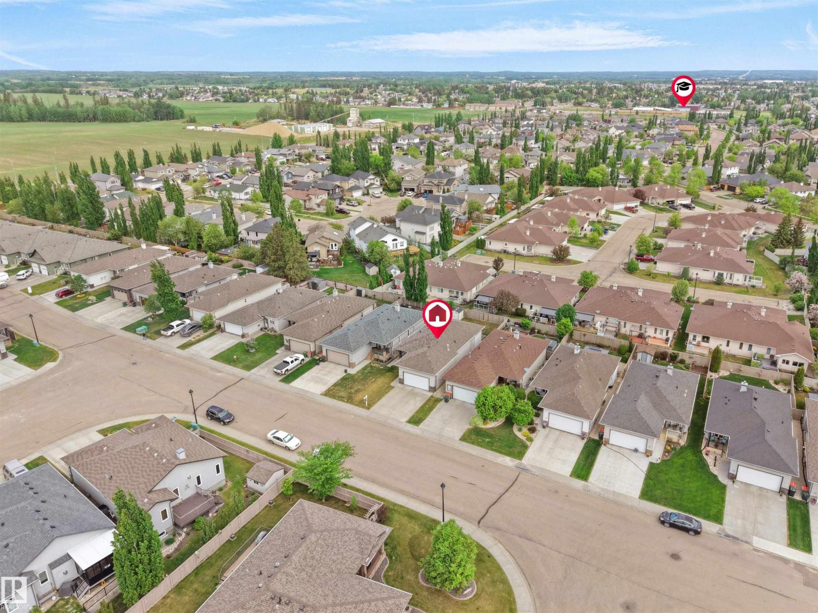 45 WILLOW WOOD LN