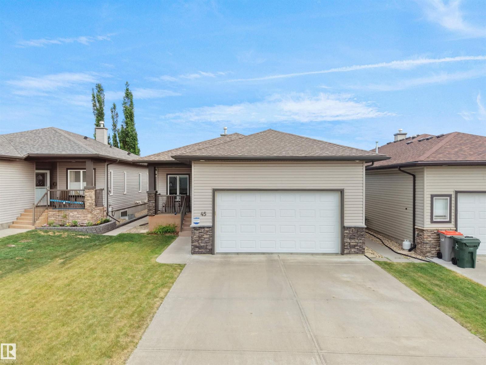 45 WILLOW WOOD LN
