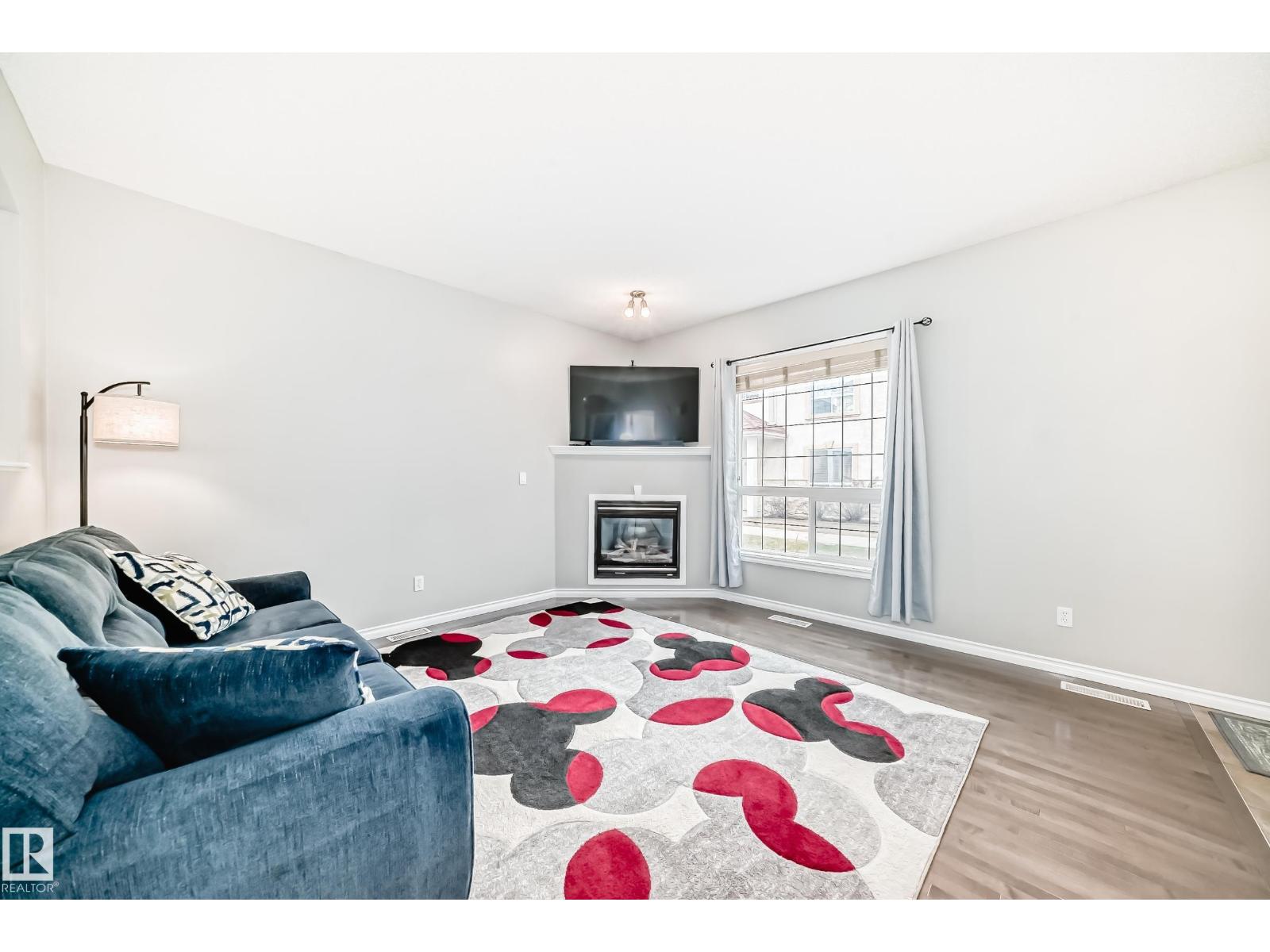 #105 13825 155 AV NW