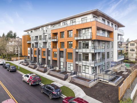 407 15353 17 AVENUE Surrey BC V4A1T8