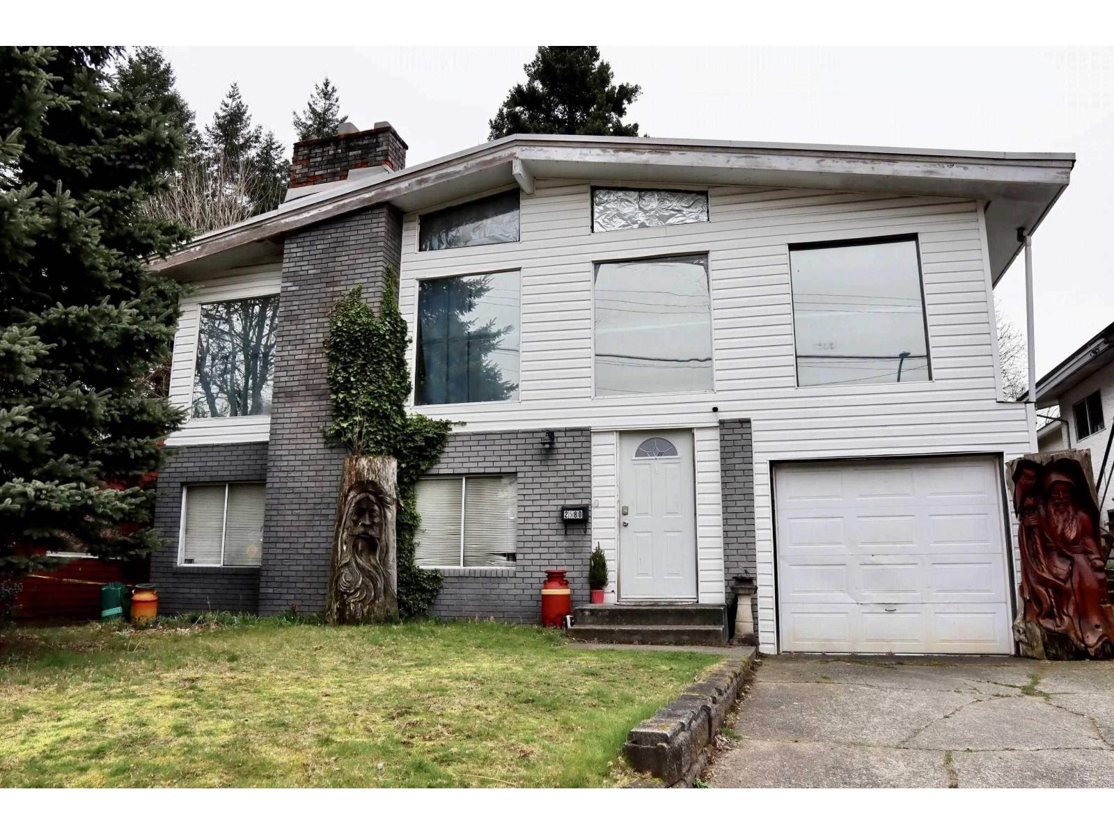 2580 CAMPBELL AVENUE