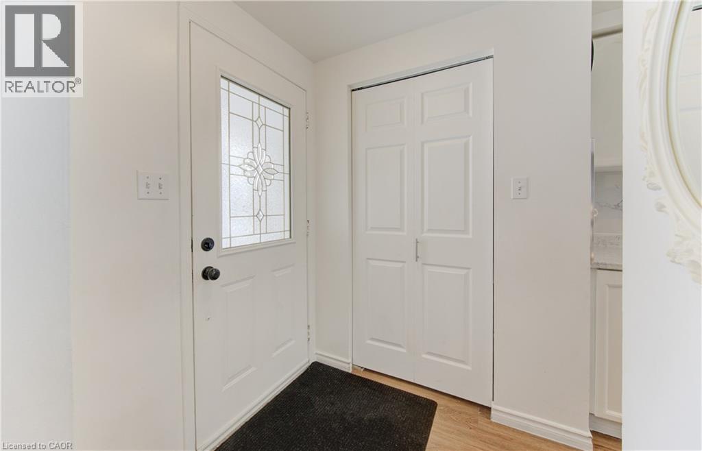 430 BANKSIDE Crescent