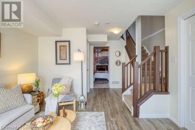350 DUNDAS Street S Unit# 20