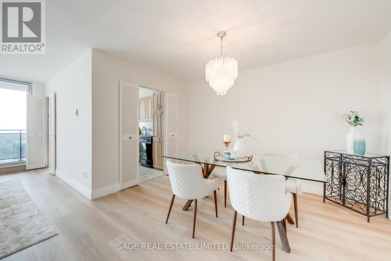 1103 - 20 GILDER DRIVE