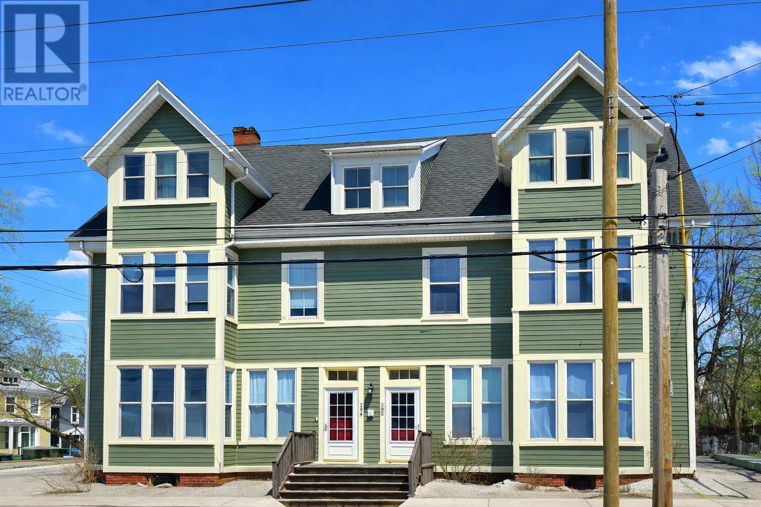 Photo 1 of 24 — 3 2-202 Euston Unit 3, Charlottetown, PE C1A1W8