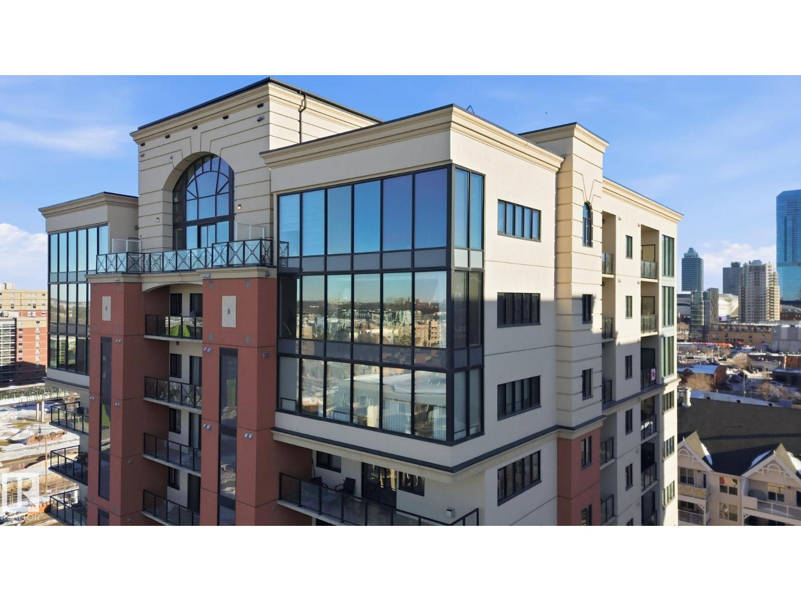 #1102 10319 111 ST NW