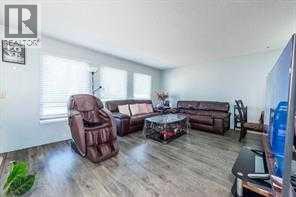 304 Whitefield Drive NE
