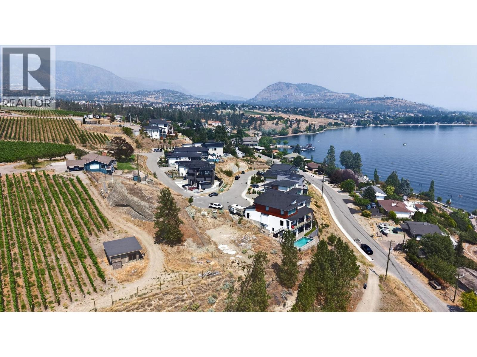 4017 Beachview Drive