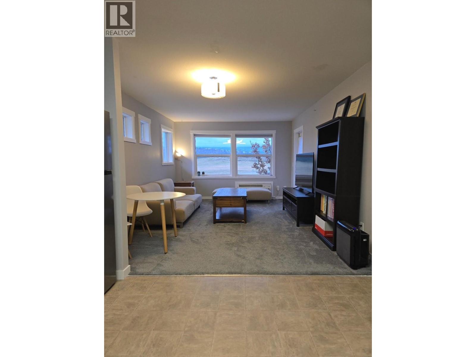 1479 Glenmore Road N Unit# 308