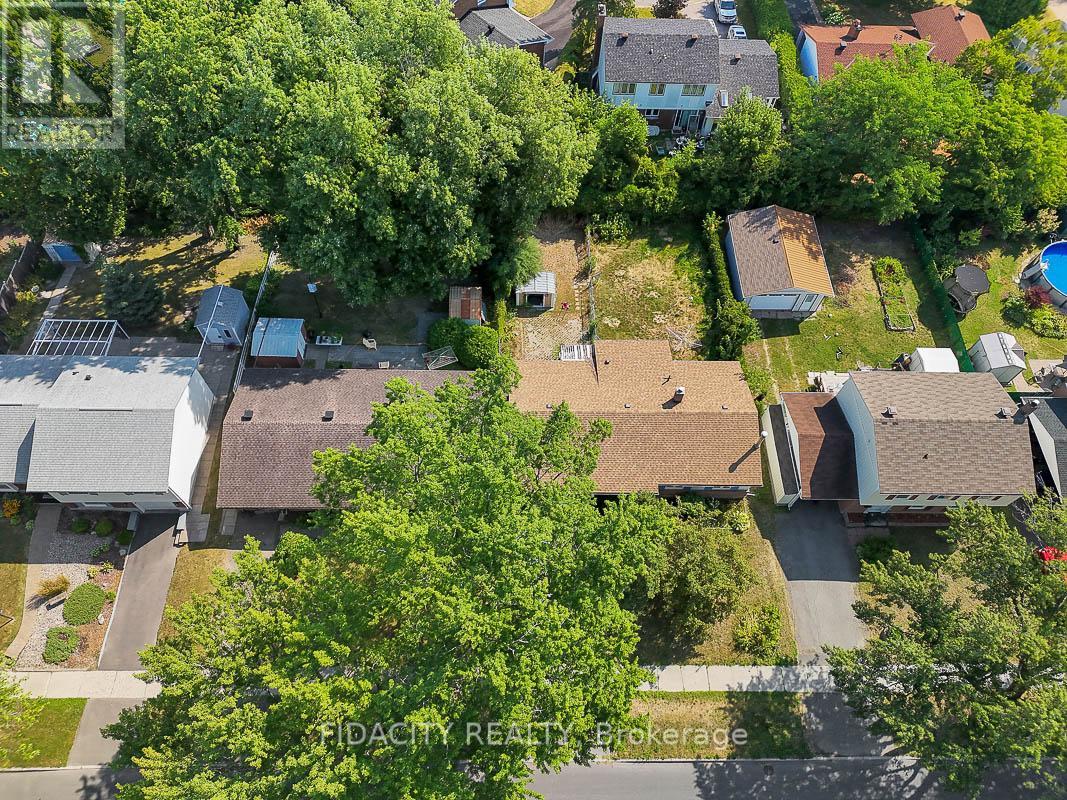 2336 AND 2338 OGILVIE ROAD