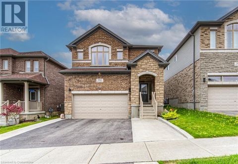 382 BEECHDROPS DR Drive Waterloo ON N2V0E8