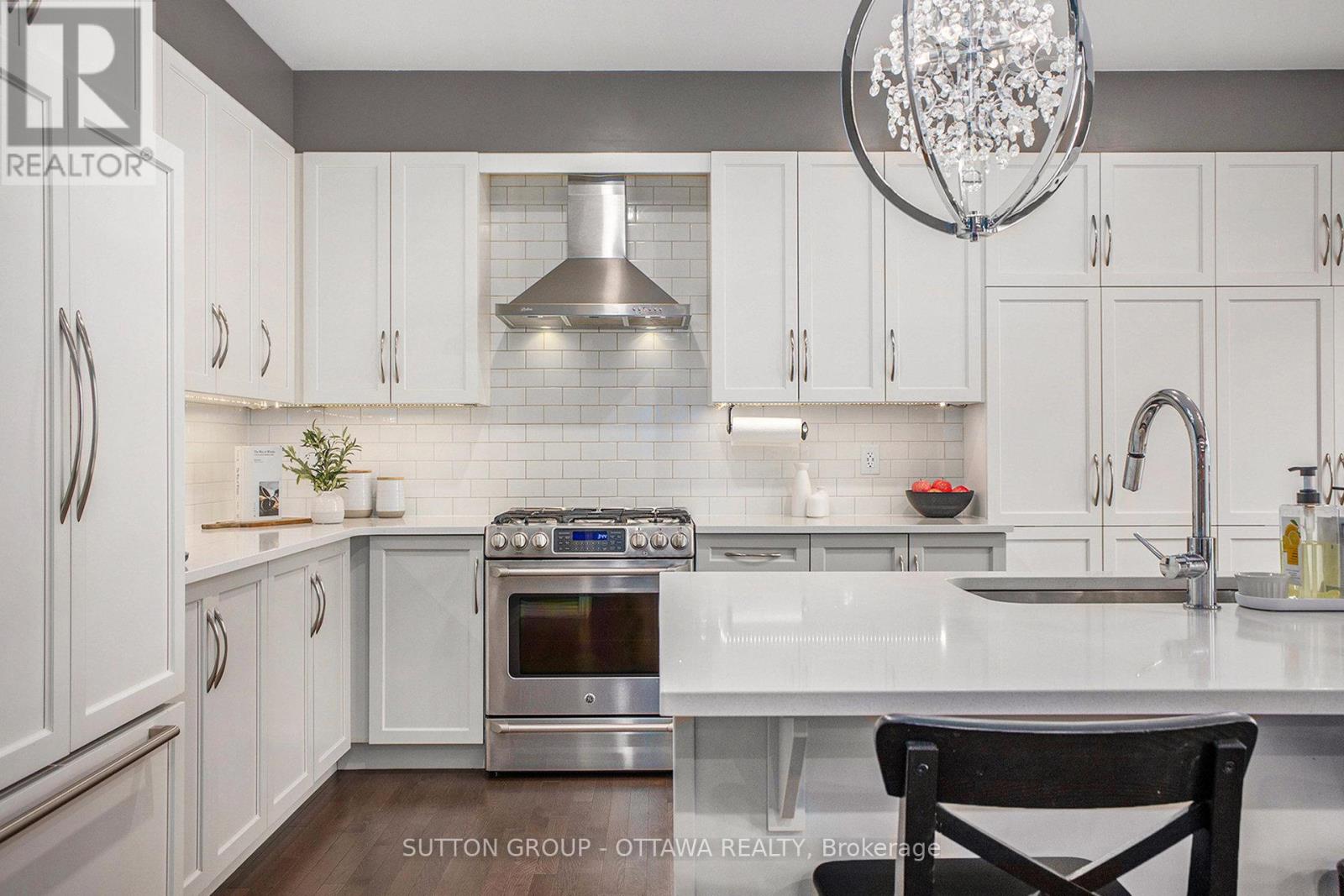 156 ASPER TRAIL CIRCLE N