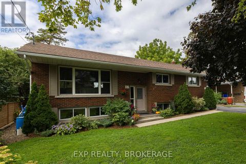 57 LAKEVIEW AVENUE Kingston (City SouthWest) ON K7M3T4