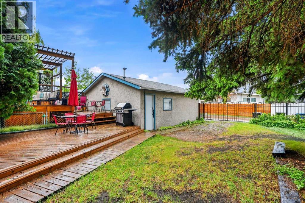 803 Millar Road NE