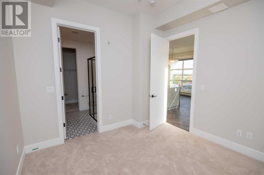 202, 330 Dieppe Drive SW