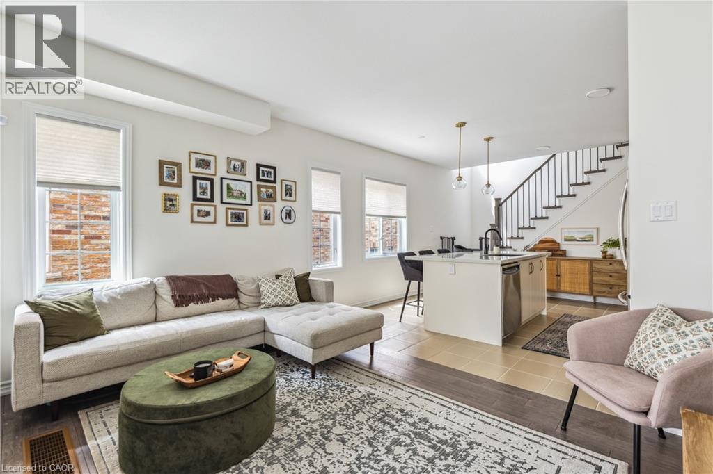 54 NISBET Boulevard Unit# 31