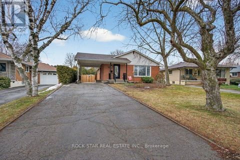 15 MARSHALL STREET Brantford ON N3R3C8