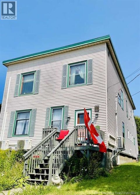458 Summer Street Saint John NB E2M2P8
