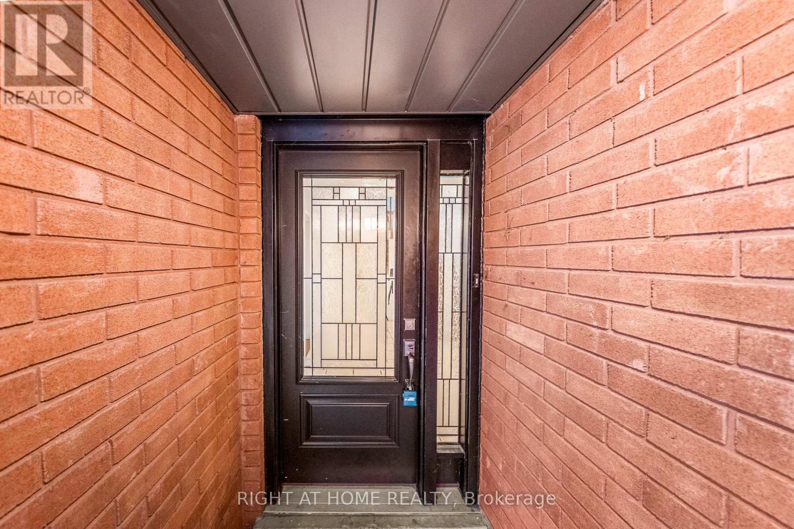 91 O'SHAUGHNESSY CRESCENT