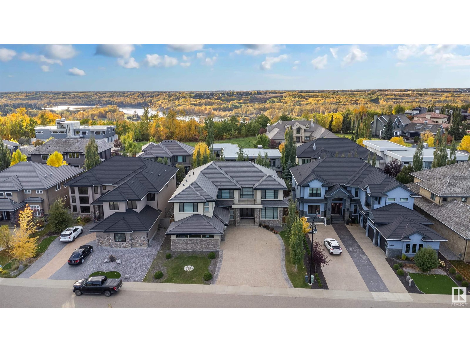 3510 WATSON PT SW