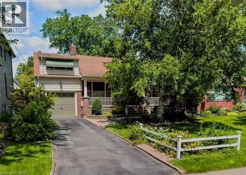 74 WANITA Road Mississauga ON L5G1B6