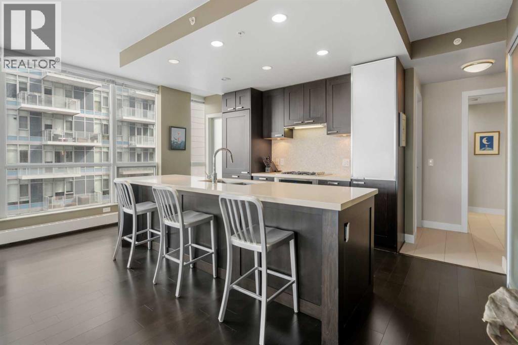 1013, 222 Riverfront Avenue SW