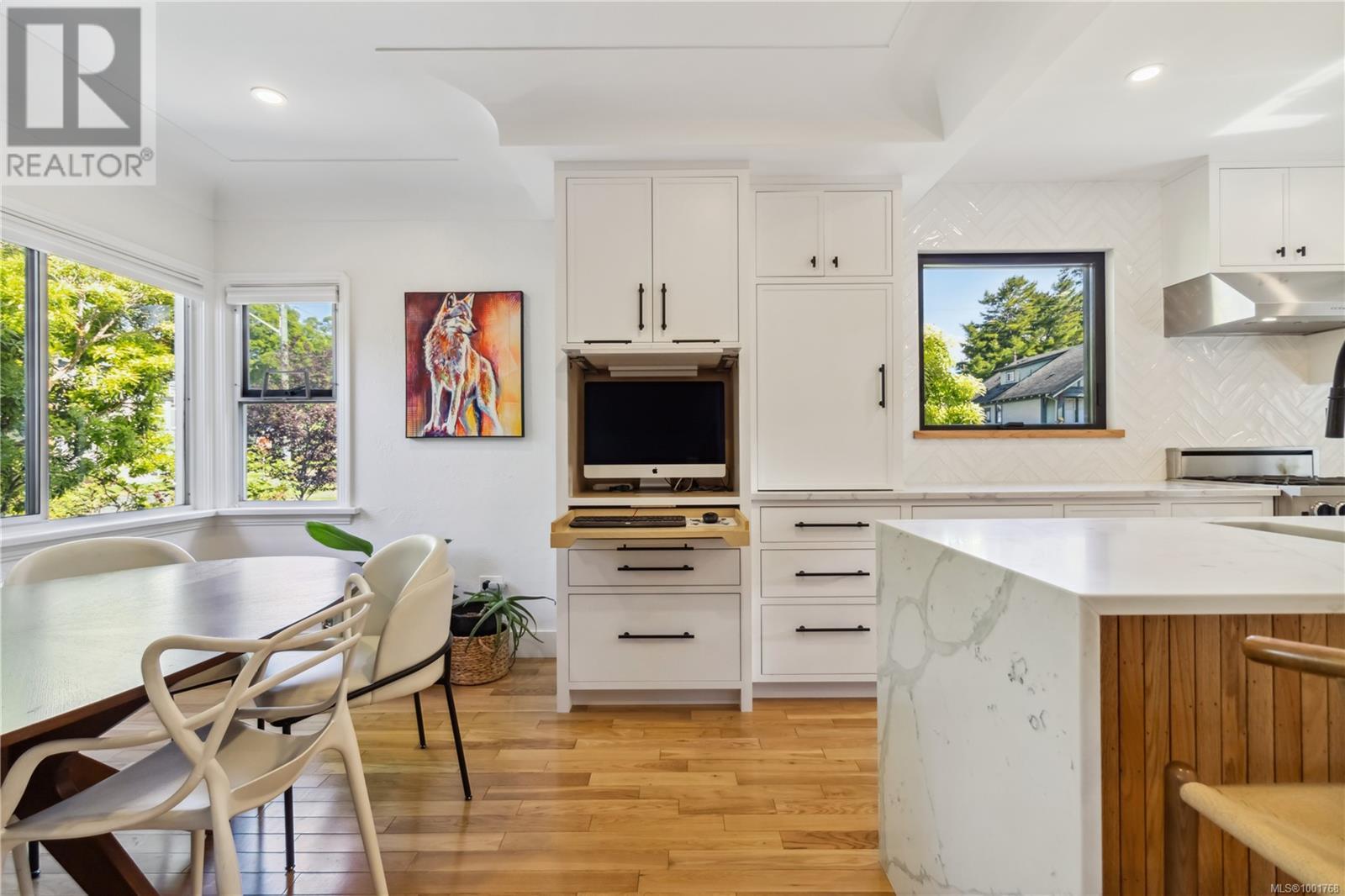 325 Linden Ave