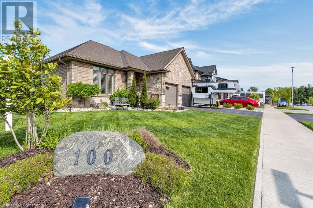 100 TAMARACK Boulevard