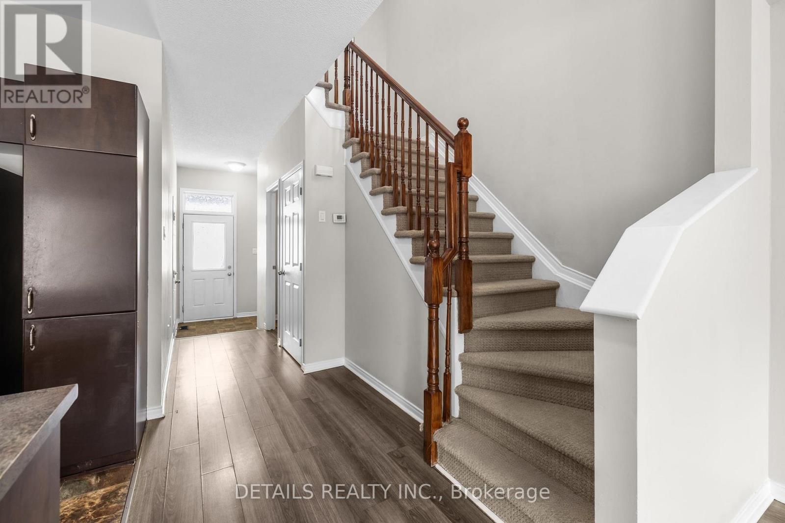 165 DAHLIA STREET