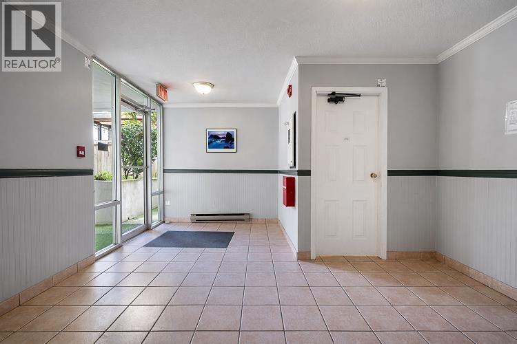 202 320 W 2ND STREET