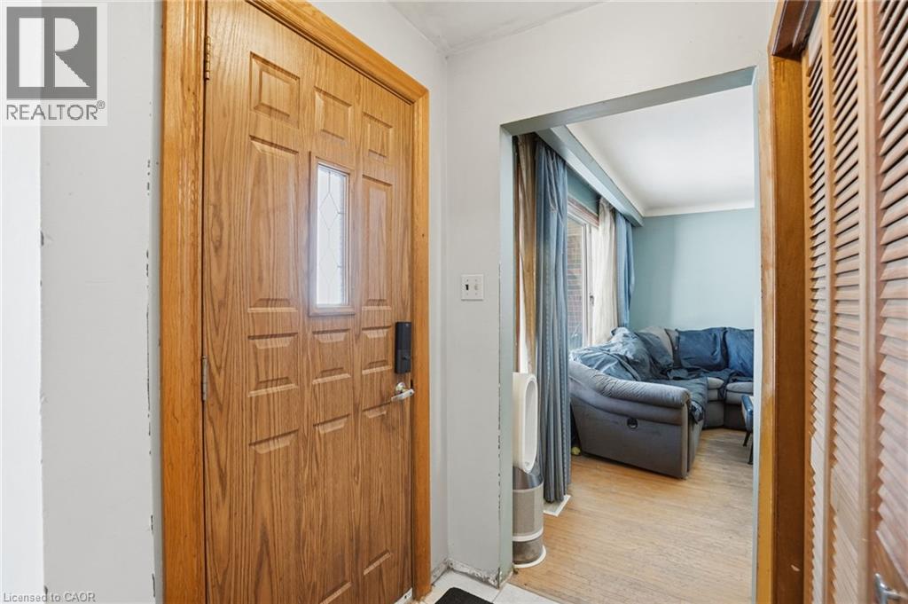 57 GAINSBOROUGH Road