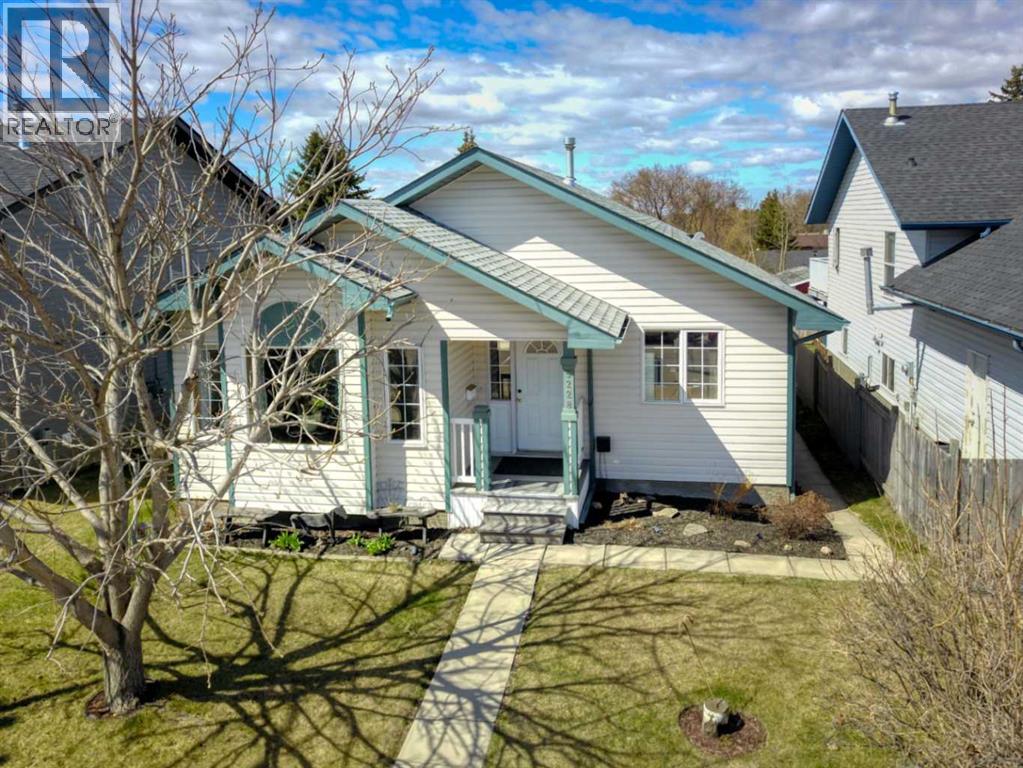 5228 41 StreetCrescent